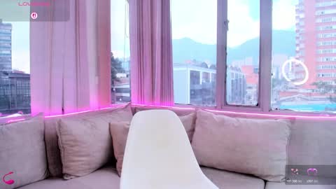 Snapshot of daphne_chers chatting on October 2025 05:46:01 PM daphne_chers online show from October 2025 05:46:01 PM