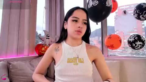 Snapshot of daphne_chers chatting on October 2025 08:10:01 PM daphne_chers online show from October 2025 08:10:01 PM