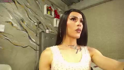       online show from June 2026 02:16:01 AM