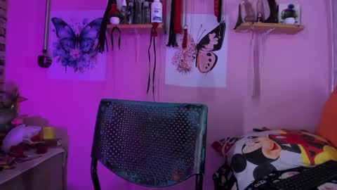 Snapshot of daphneandrade chatting on February 2025 01:14:02 PM daphneandrade online show from February 2025 01:14:02 PM