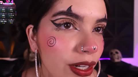 Snapshot of daphneglas chatting on October 2025 01:23:02 PM Daphne online show from October 2025 01:23:02 PM