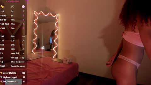 Snapshot of daphnne_tay chatting on January 2025 09:26:01 AM dhapnne online show from January 2025 09:26:01 AM