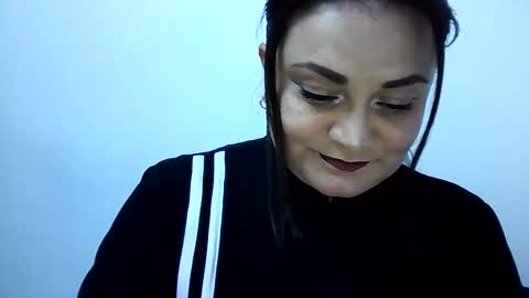 Snapshot of dapnne24 chatting on October 2025 07:58:02 PM dapnne online show from October 2025 07:58:02 PM