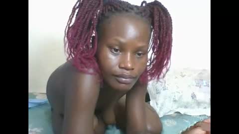 ESTHER online show from February 2025 08:28:01 AM