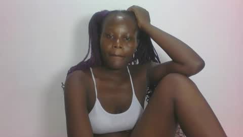 Snapshot of darberry21 chatting on April 2026 02:58:02 PM ESTHER online show from April 2026 02:58:02 PM