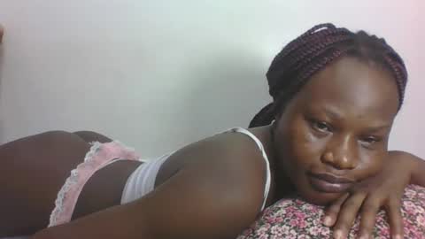Snapshot of darberry21 chatting on May 2026 05:45:01 AM ESTHER online show from May 2026 05:45:01 AM