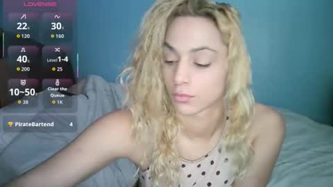 darcieroselli online show from February 2026 03:06:01 PM