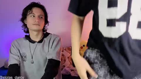 darcy_and_stolas online show from May 2026 08:37:01 PM