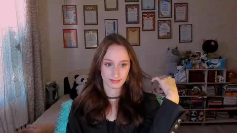 Snapshot of darcysiren chatting on January 2025 07:35:02 AM Darcy Siren online show from January 2025 07:35:02 AM
