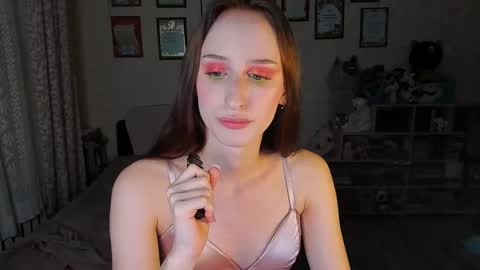 Snapshot of darcysiren chatting on January 2025 05:04:02 PM Darcy Siren online show from January 2025 05:04:02 PM