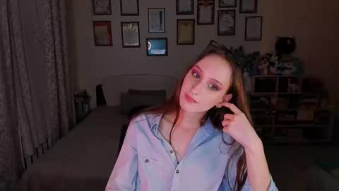 Snapshot of darcysiren chatting on February 2025 03:31:01 PM Darcy Siren online show from February 2025 03:31:01 PM