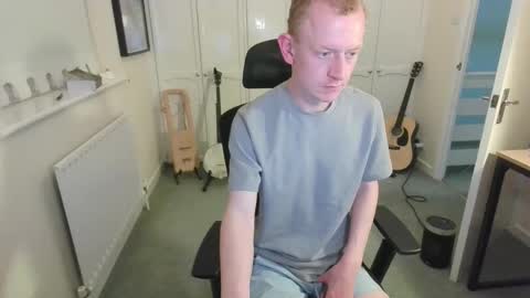 Olly online show from November 2025 07:12:02 PM