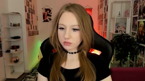 Snapshot of dariatate chatting on March 2026 09:06:02 AM Daria Tate online show from March 2026 09:06:02 AM