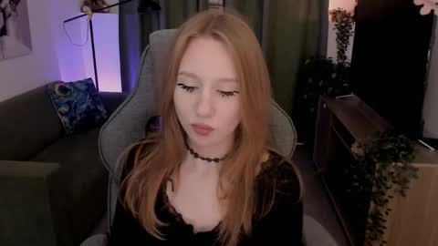 Snapshot of dariatate chatting on April 2026 05:52:01 PM Daria Tate online show from April 2026 05:52:01 PM