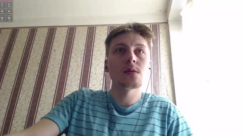 Snapshot of darienlarge chatting on February 2025 01:31:02 PM darienlarge online show from February 2025 01:31:02 PM