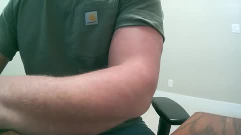 Snapshot of darin14 chatting on February 2026 09:00:02 PM Darren14 online show from February 2026 09:00:02 PM