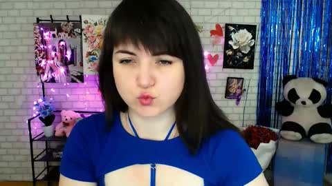 Snapshot of darina_m_ chatting on February 2025 05:42:02 AM Darina online show from February 2025 05:42:02 AM