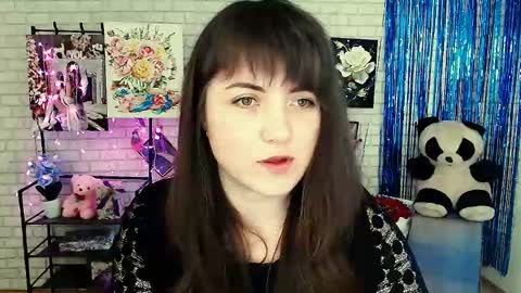 Snapshot of darina_m_ chatting on February 2025 08:42:02 AM Darina online show from February 2025 08:42:02 AM