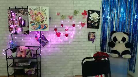 Snapshot of darina_m_ chatting on March 2025 05:46:01 AM Darina online show from March 2025 05:46:01 AM