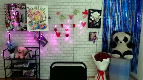 Snapshot of darina_m_ chatting on March 2025 11:42:02 AM Darina online show from March 2025 11:42:02 AM