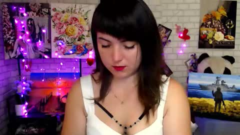 Snapshot of darina_m_ chatting on September 2025 05:00:02 AM Darina online show from September 2025 05:00:02 AM