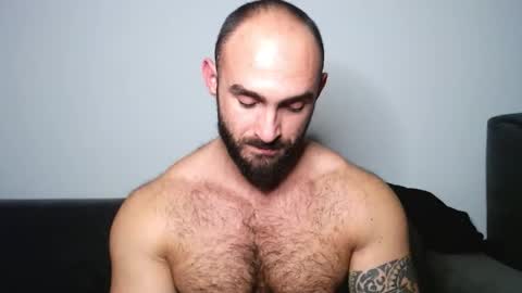 Snapshot of dariomuscle1993 chatting on December 2025 07:55:01 PM Dario Muscel King online show from December 2025 07:55:01 PM