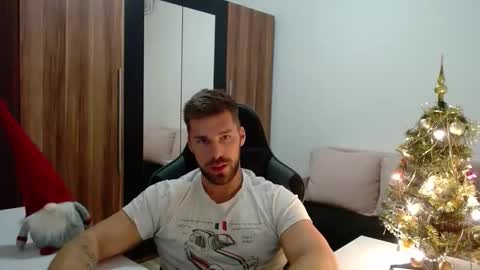 darius_94 online show from January 2026 04:54:02 PM