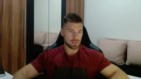 darius_94 online show from February 2026 05:14:02 AM