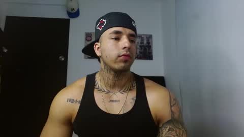 Darius Phoenix  online show from October 2025 09:48:02 PM