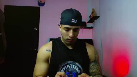 Darius Phoenix  online show from November 2025 08:53:01 PM