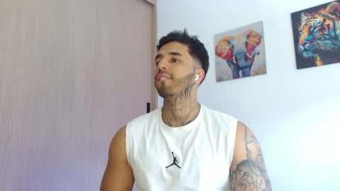 Darius Phoenix  online show from June 2026 05:10:02 PM