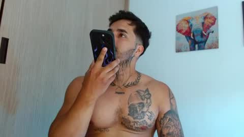 Darius Phoenix  online show from June 2026 05:23:01 PM