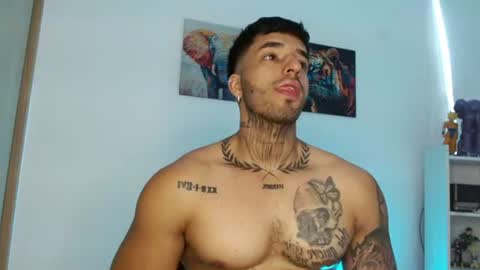 Darius Phoenix  online show from June 2026 05:50:01 PM