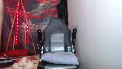 Snapshot of dark_doll5 chatting on January 2025 02:26:02 AM dark_doll5 online show from January 2025 02:26:02 AM