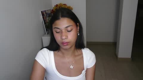 Sofia online show from January 2025 02:41:01 AM