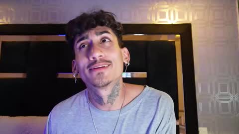 Snapshot of dark_eros_ chatting on March 2026 04:06:01 AM Sr. Eros online show from March 2026 04:06:01 AM