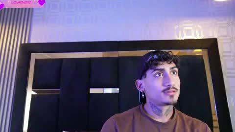 Snapshot of dark_eros_ chatting on April 2026 03:51:02 AM Sr. Eros online show from April 2026 03:51:02 AM