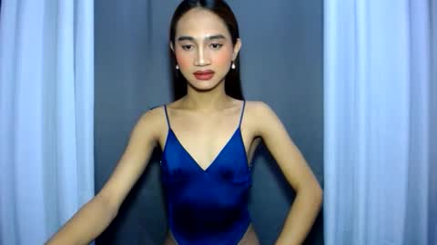 Snapshot of dark_hurohuro19 chatting on February 2026 02:51:01 AM LIANNA online show from February 2026 02:51:01 AM