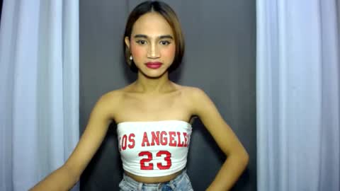 Snapshot of dark_hurohuro19 chatting on February 2026 01:57:02 AM LIANNA online show from February 2026 01:57:02 AM