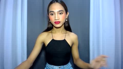 Snapshot of dark_hurohuro19 chatting on February 2026 11:44:02 PM LIANNA online show from February 2026 11:44:02 PM