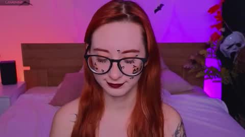 Lola online show from October 2025 11:27:01 PM