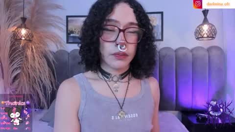 Nina online show from November 2025 04:00:02 AM