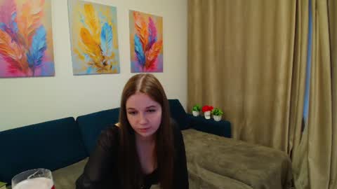 Evelin online show from July 2026 06:10:02 PM