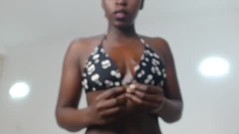 Vee online show from July 2026 03:35:02 AM