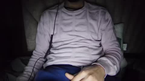 Snapshot of darkbud03 chatting on February 2025 10:34:02 PM just a guy online show from February 2025 10:34:02 PM