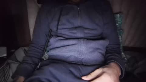 Snapshot of darkbud03 chatting on February 2025 08:14:02 PM just a guy online show from February 2025 08:14:02 PM