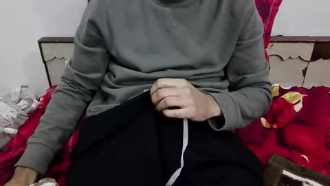 Snapshot of darkbud03 chatting on November 2025 09:04:02 PM just a guy online show from November 2025 09:04:02 PM