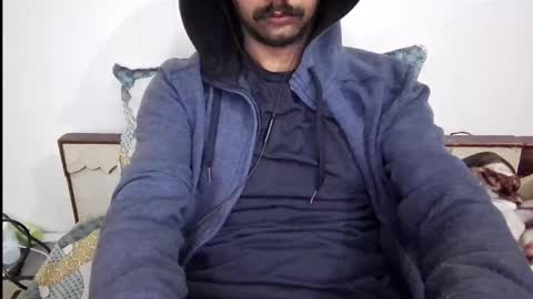 Snapshot of darkbud03 chatting on January 2026 05:05:02 PM just a guy online show from January 2026 05:05:02 PM