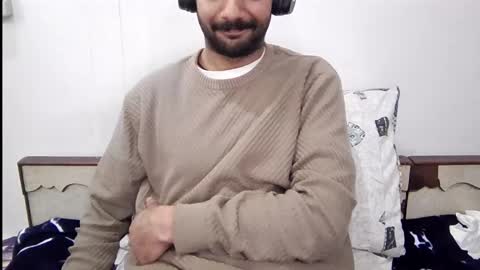 Snapshot of darkbud03 chatting on January 2026 05:55:01 AM just a guy online show from January 2026 05:55:01 AM