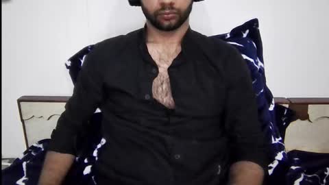 Snapshot of darkbud03 chatting on February 2026 05:00:02 PM just a guy online show from February 2026 05:00:02 PM